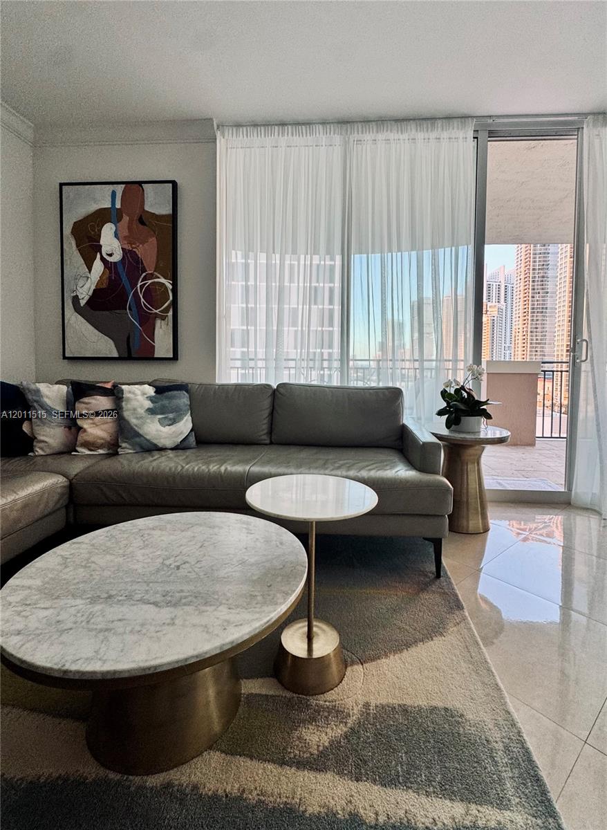17555 Atlantic Blvd #UPH7 Sunny Isles Beach, FL 33160