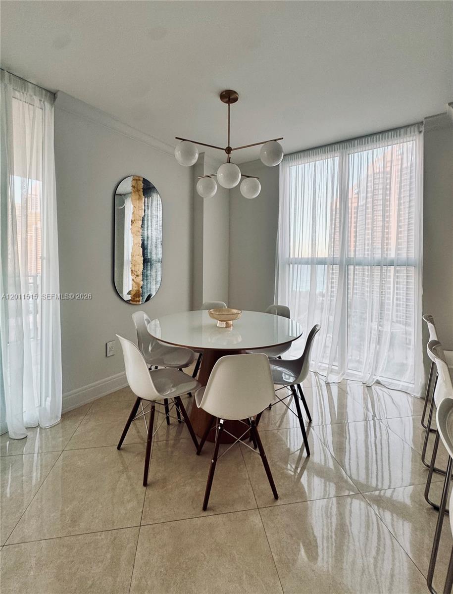 17555 Atlantic Blvd #UPH7 Sunny Isles Beach, FL 33160
