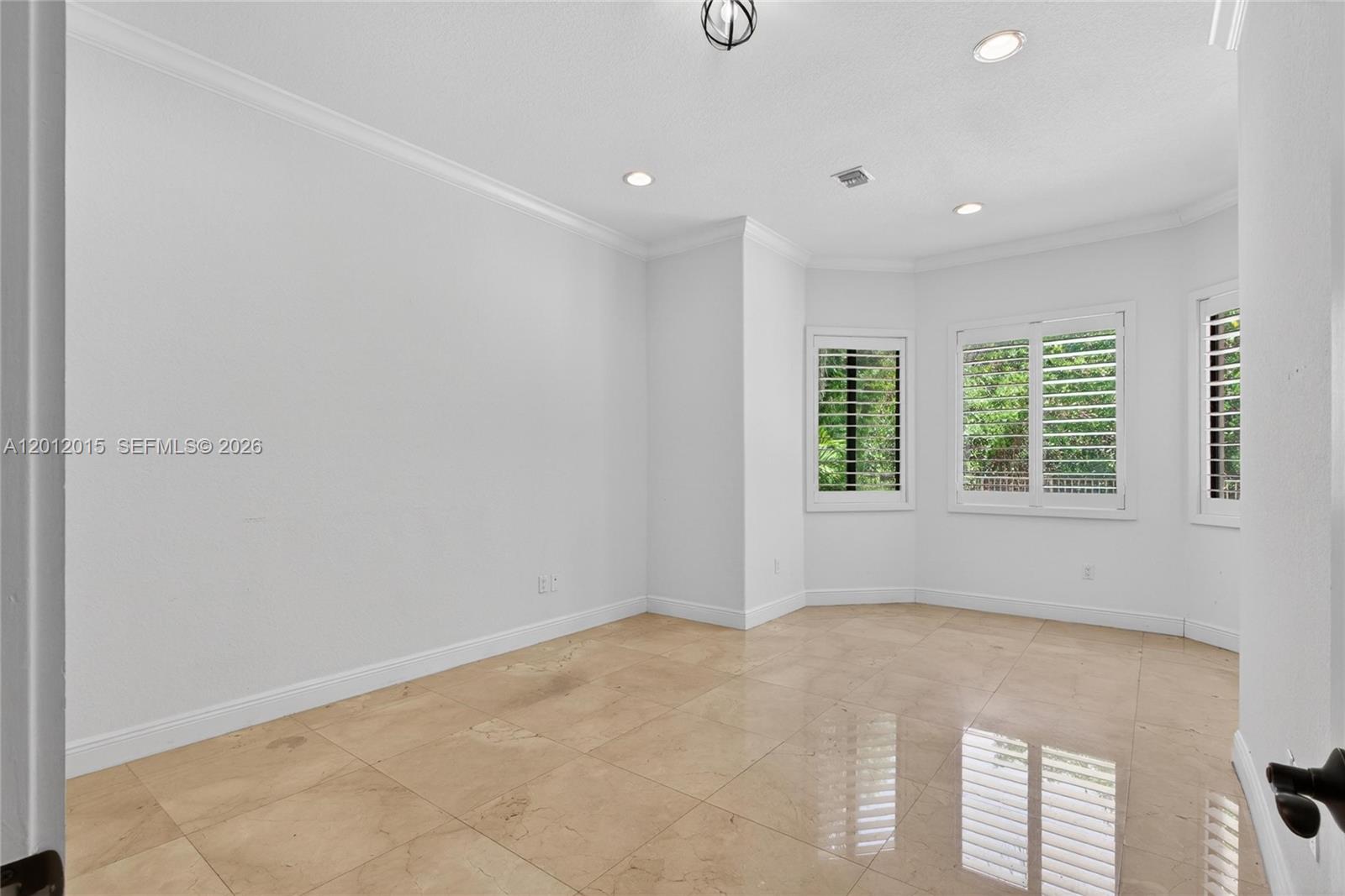 18841 SW 74th Ct Cutler Bay, FL 33157