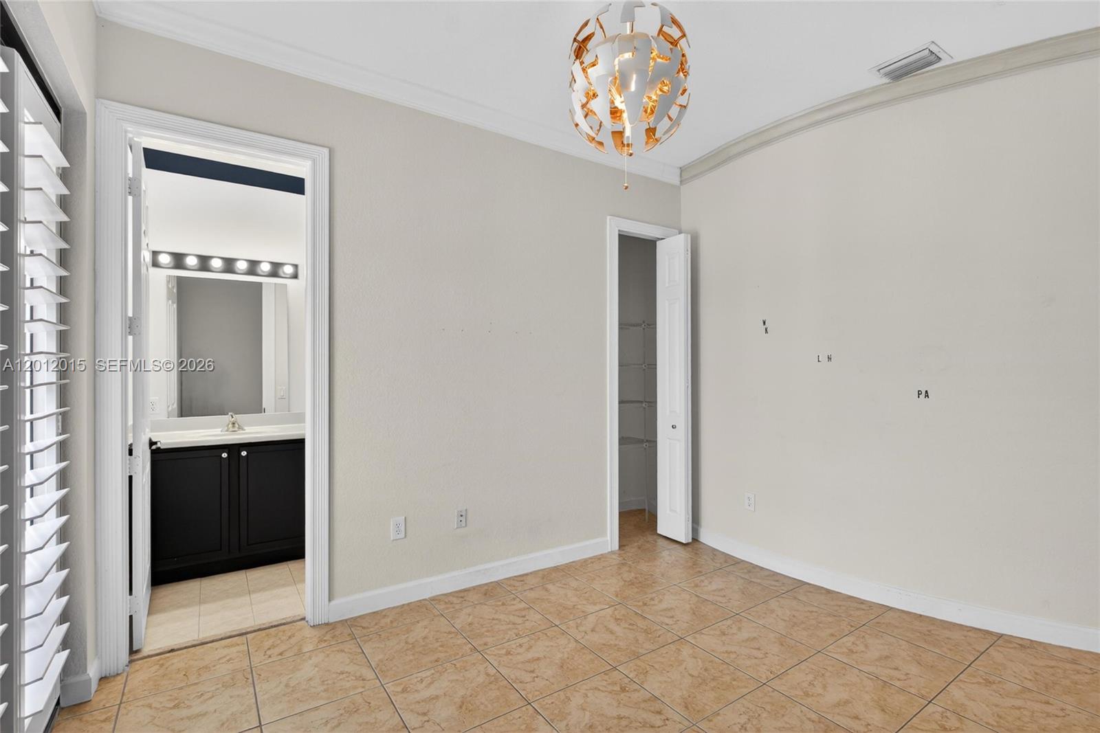 18841 SW 74th Ct Cutler Bay, FL 33157
