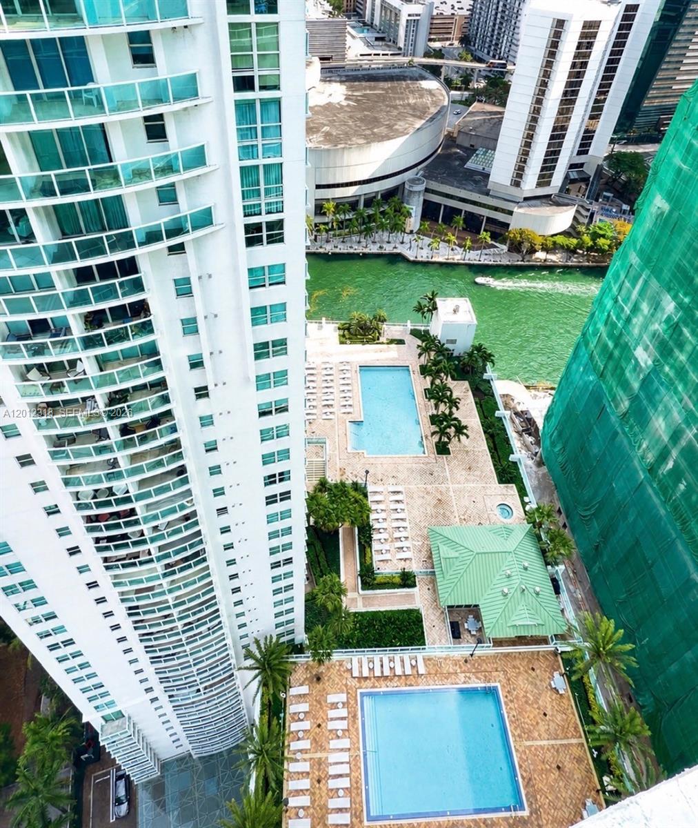 41 SE 5th St #2011 Miami, FL 33131
