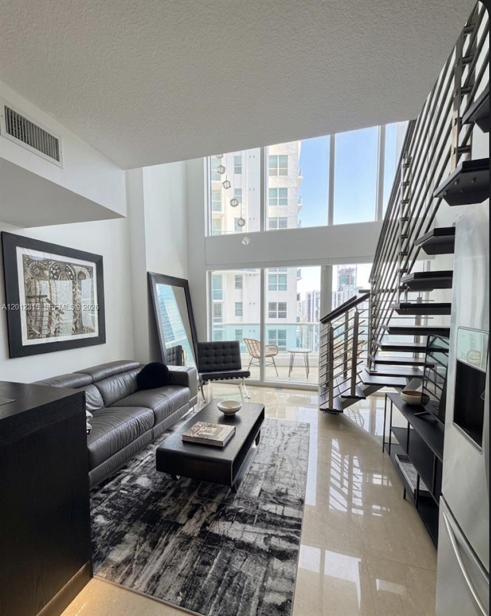 41 SE 5th St #2011 Miami, FL 33131