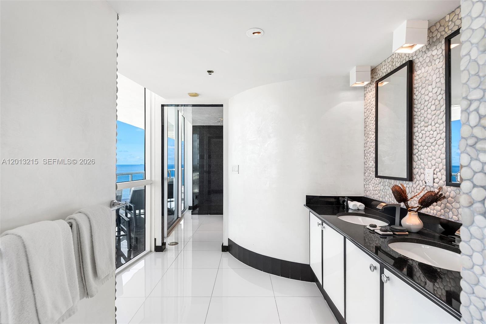 Undisclosed Address Miami Beach, FL 33139