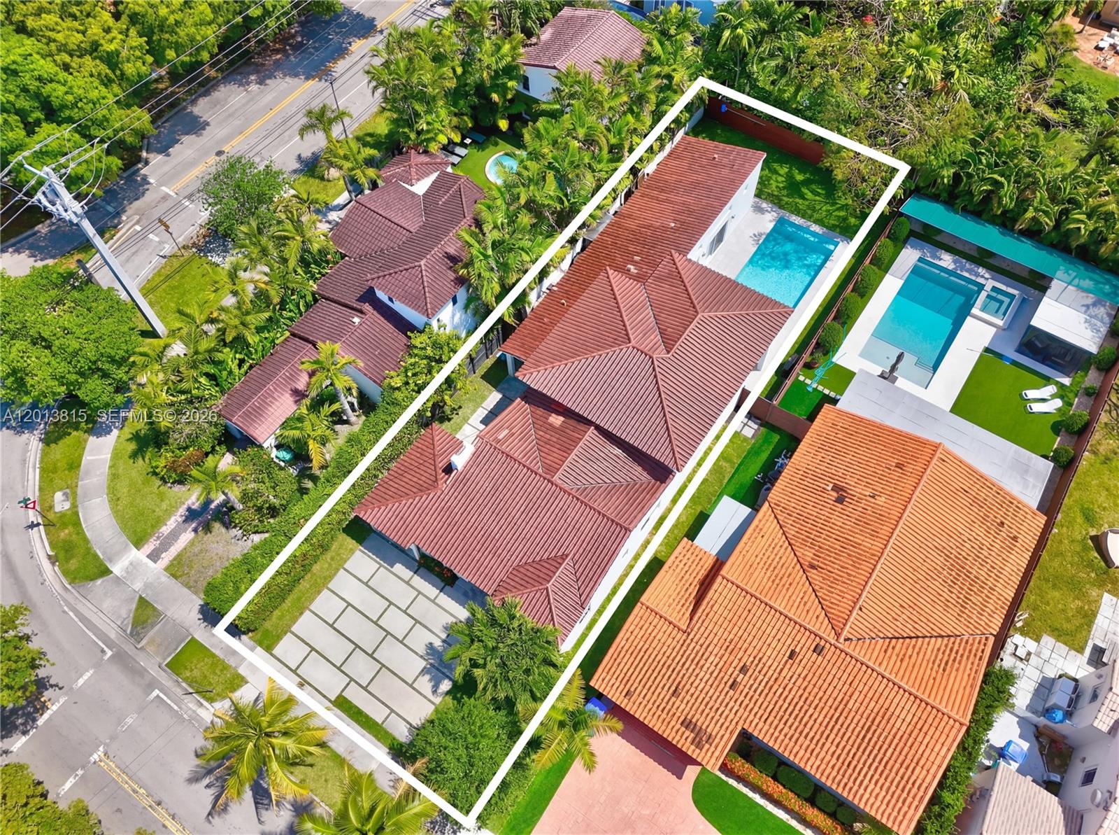 365 SW 31st Rd Miami, FL 33129