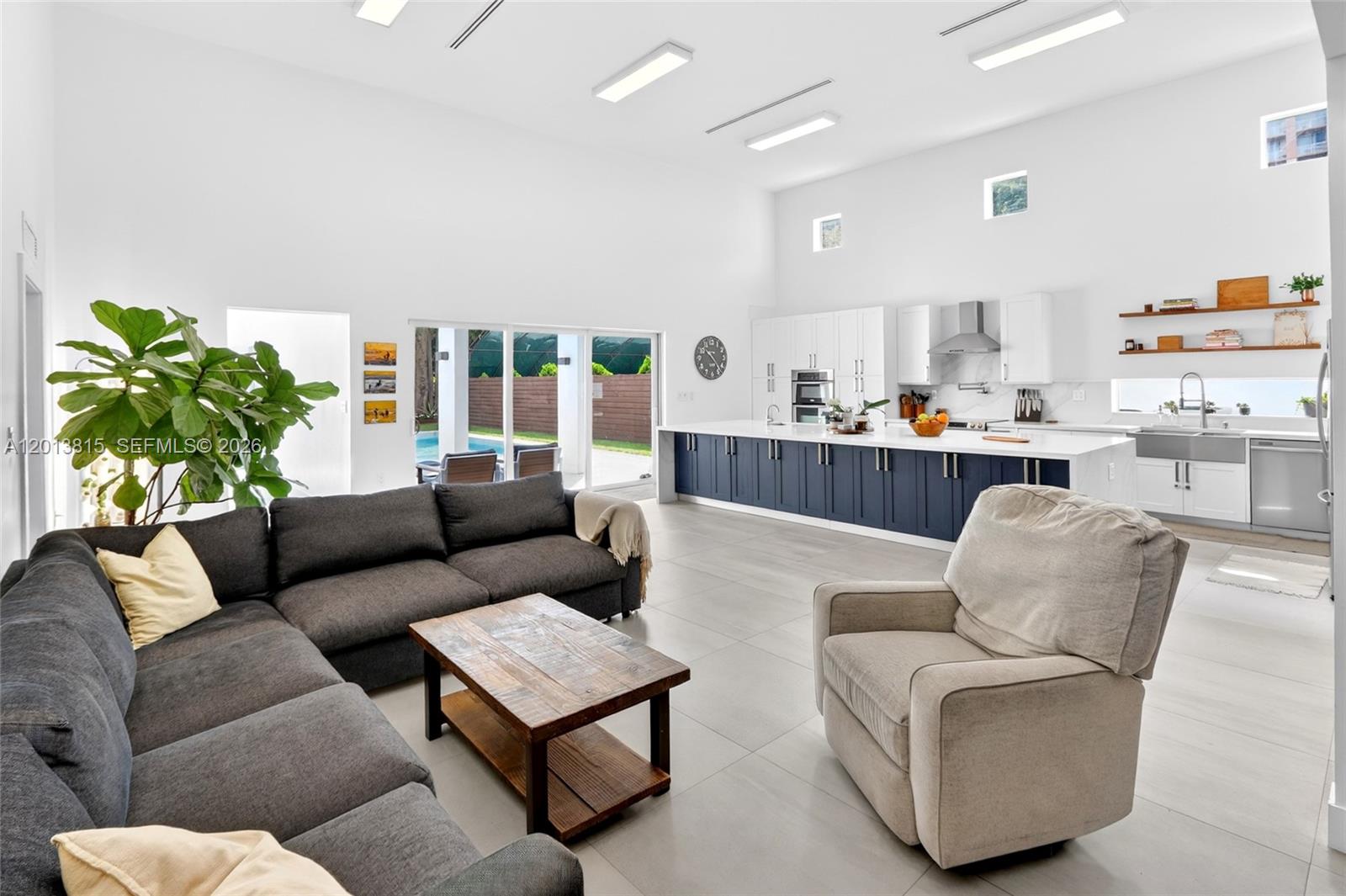 365 SW 31st Rd Miami, FL 33129