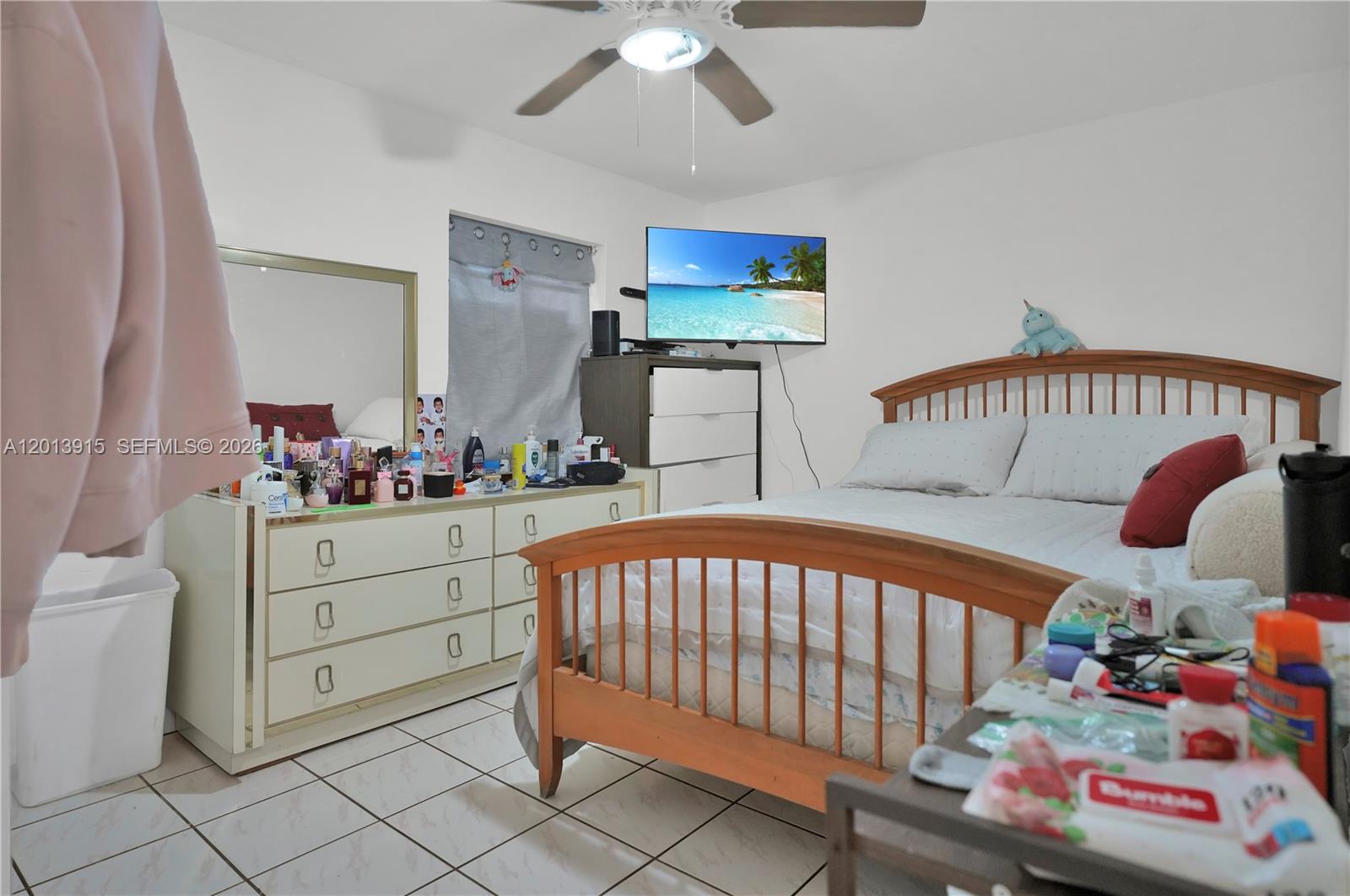 201 NW 25th Ave Miami, FL 33125