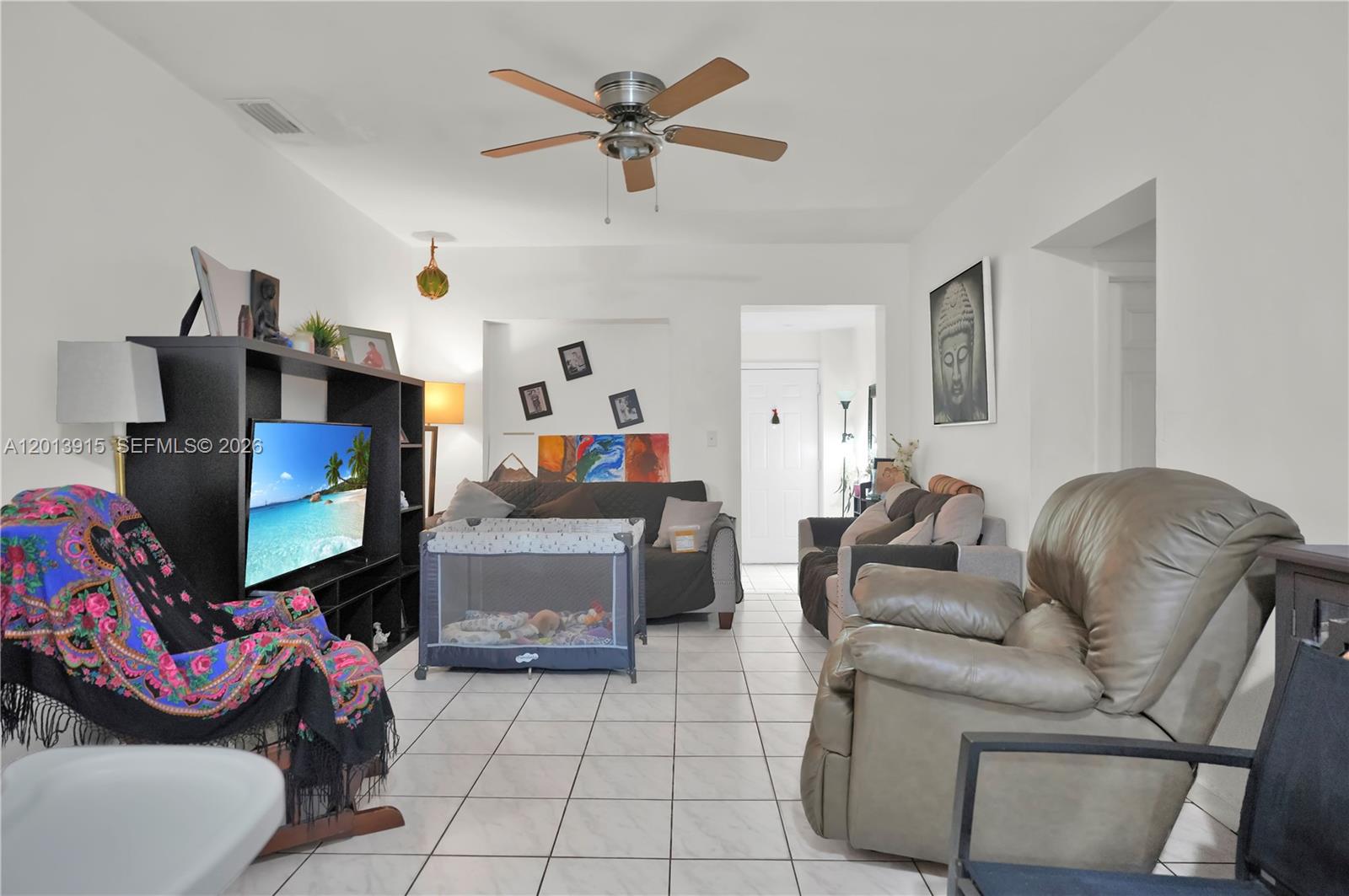 201 NW 25th Ave Miami, FL 33125