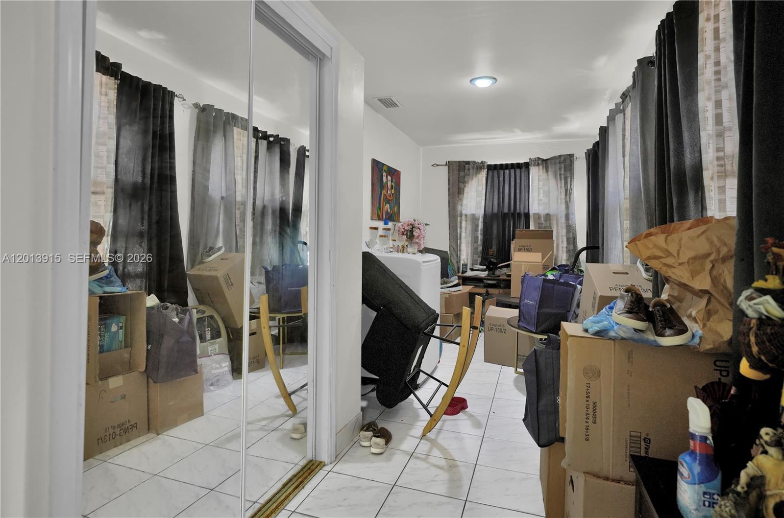 201 NW 25th Ave Miami, FL 33125