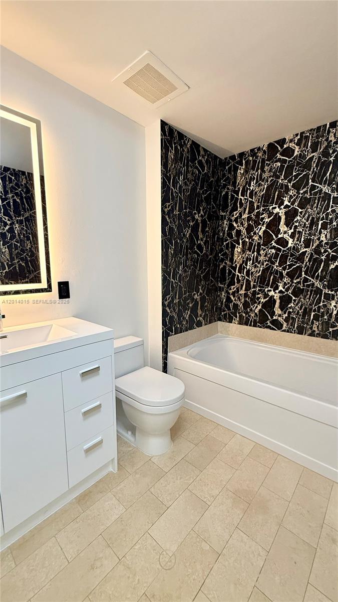 image Axis on Brickell South10