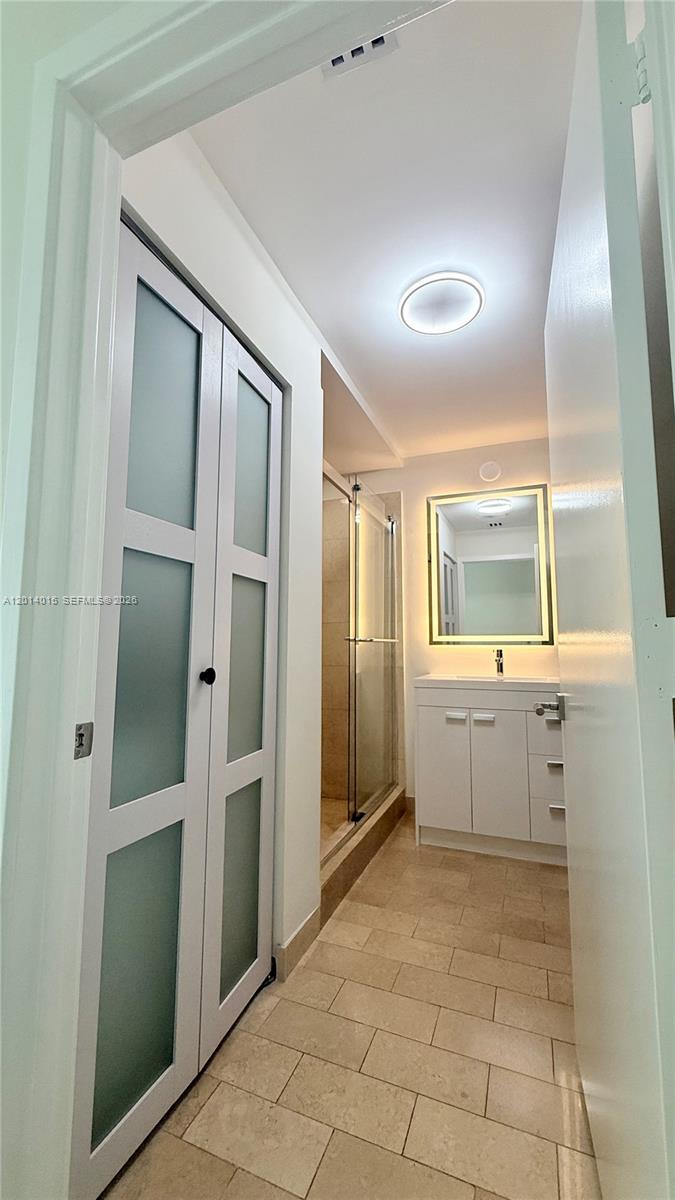image Axis on Brickell South8