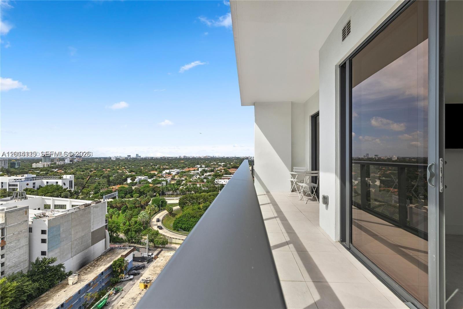 239 SW 9th St #1502 Miami, FL 33130