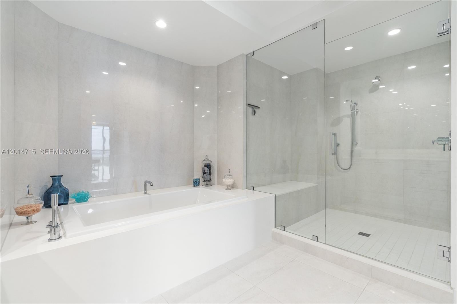 100 E Las Olas Blvd #4203 Fort Lauderdale, FL 33301