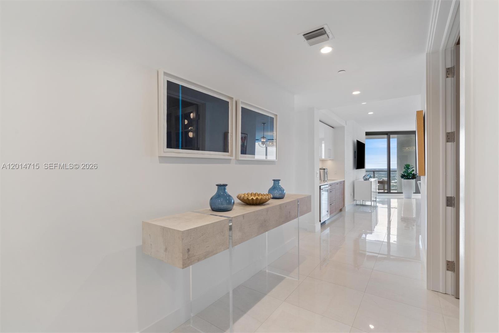 100 E Las Olas Blvd #4203 Fort Lauderdale, FL 33301