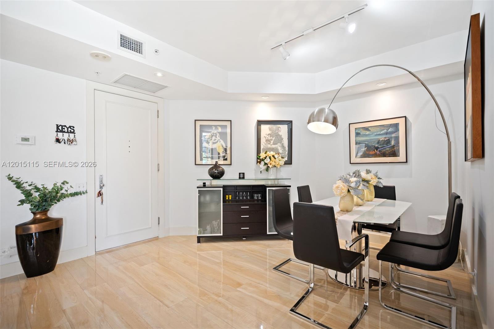 888 Brickell Key Dr #609 Miami, FL 33131