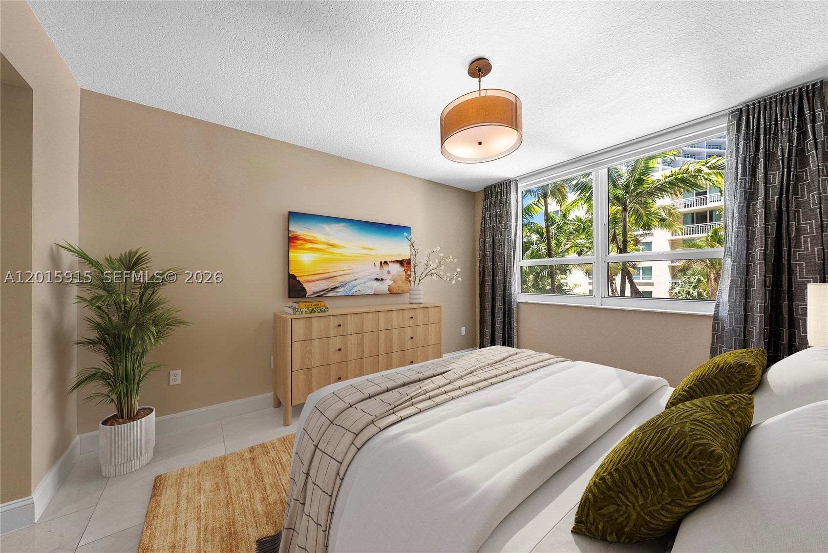image Cite on the Bay East8