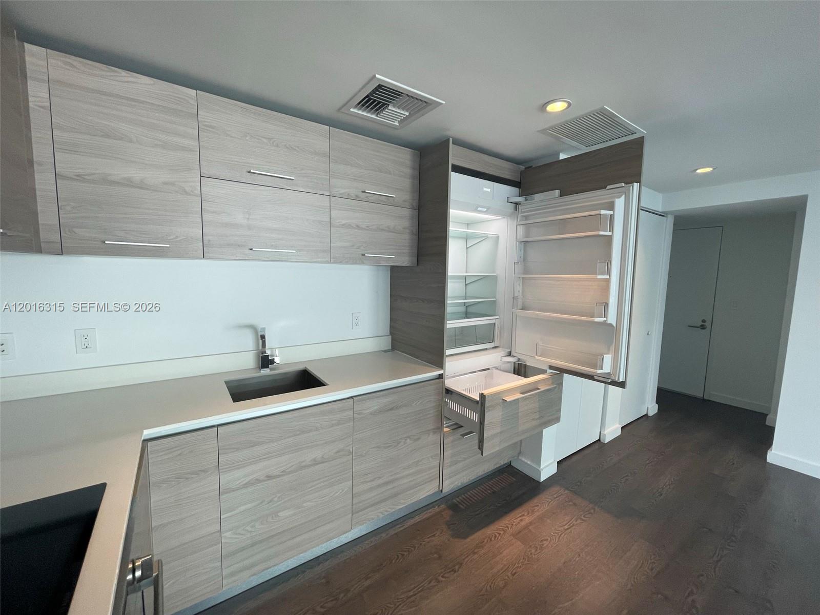 image Dua Miami (SLS Brickell)11