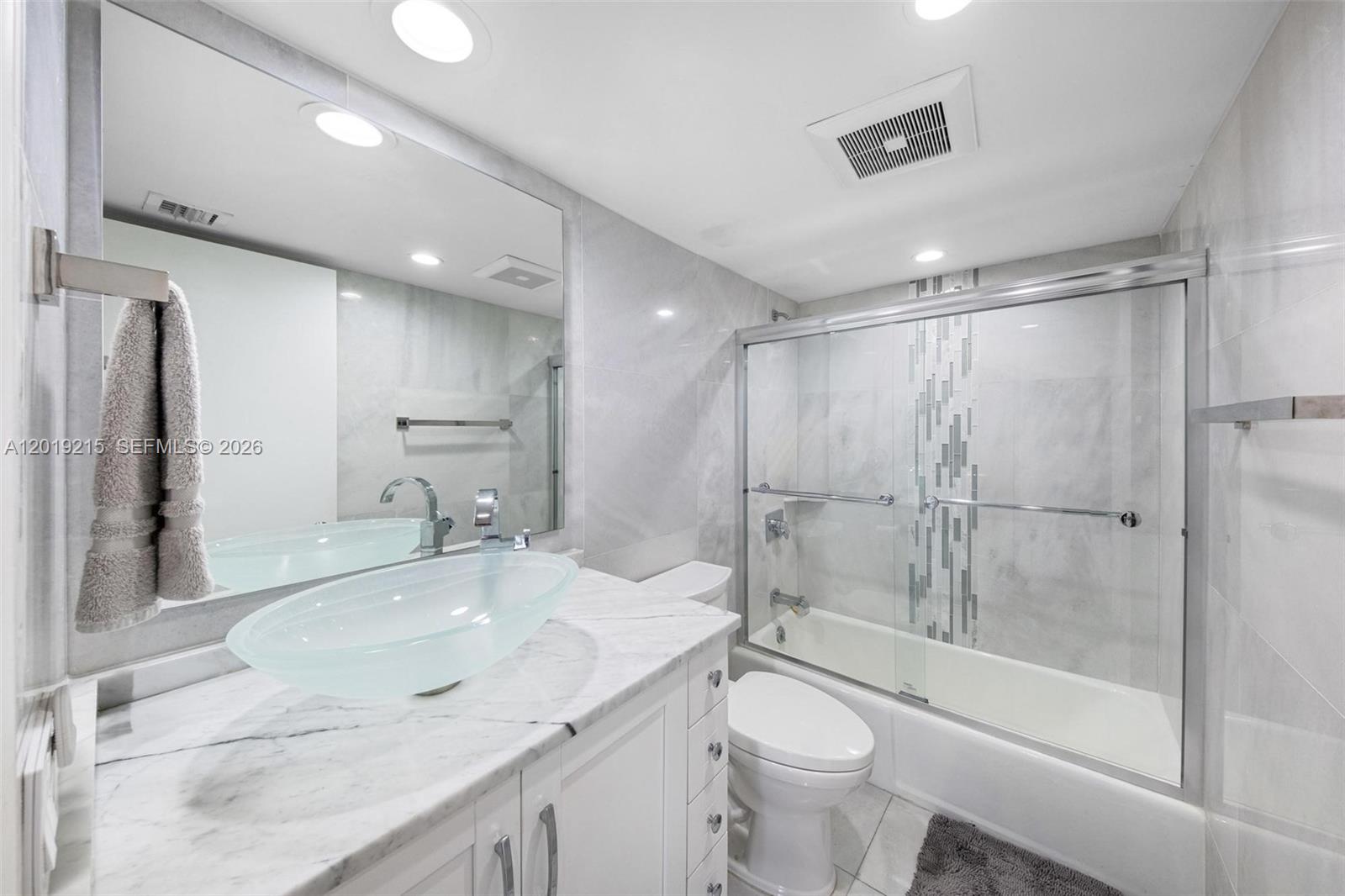 520 Brickell Key Dr #A710 Miami, FL 33131