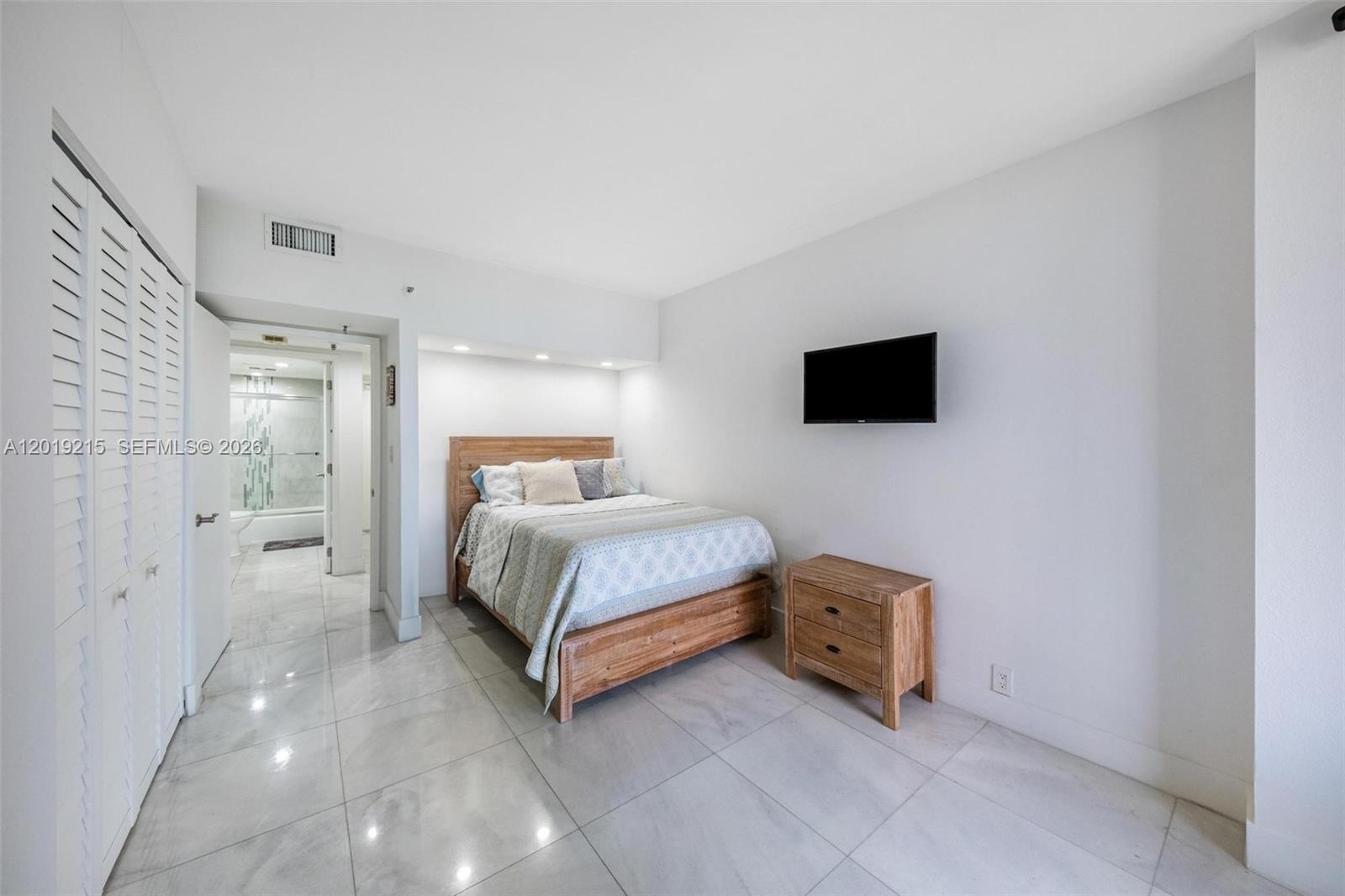520 Brickell Key Dr #A710 Miami, FL 33131