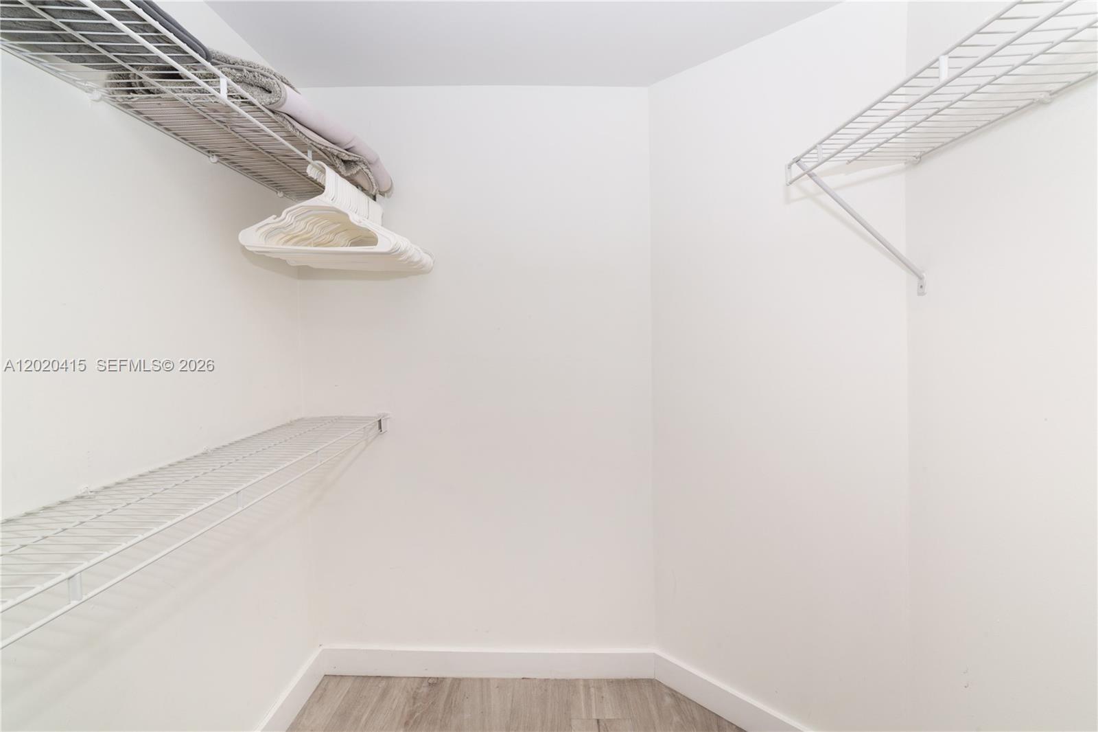 17150 N Bay Rd #2808 Sunny Isles Beach, FL 33160