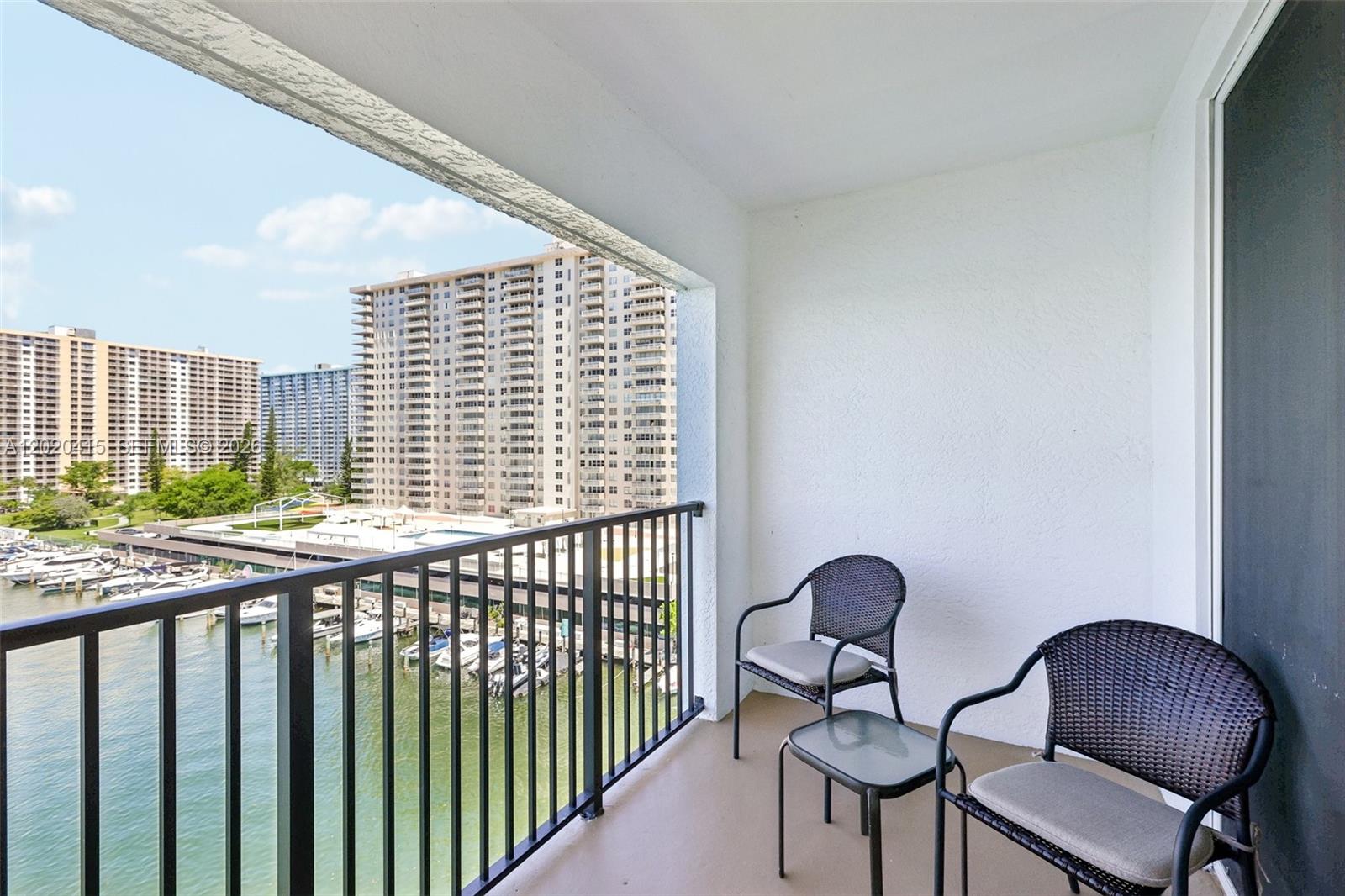 17150 N Bay Rd #2808 Sunny Isles Beach, FL 33160