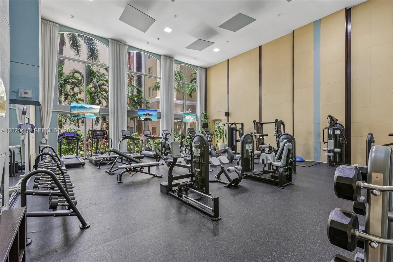 17150 N Bay Rd #2808 Sunny Isles Beach, FL 33160