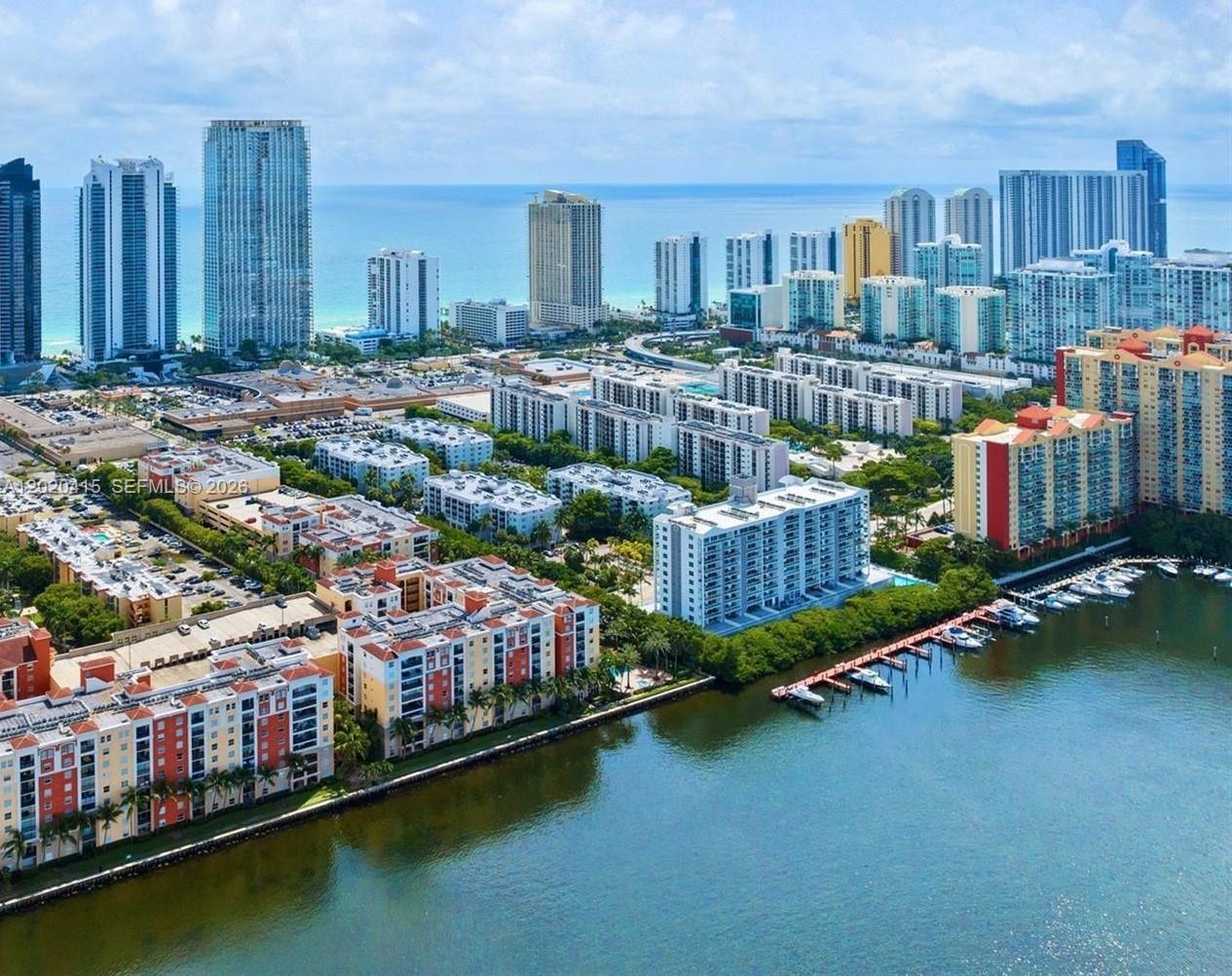 17150 N Bay Rd #2808 Sunny Isles Beach, FL 33160