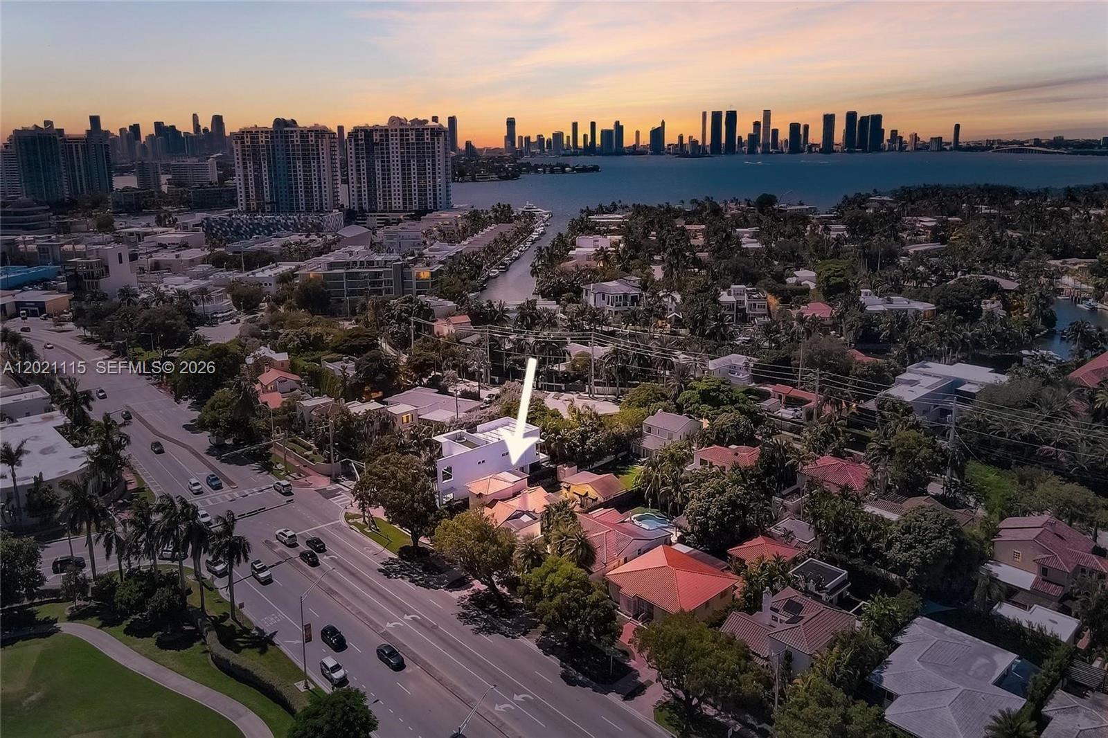 2024 Alton Rd Miami Beach, FL 33140