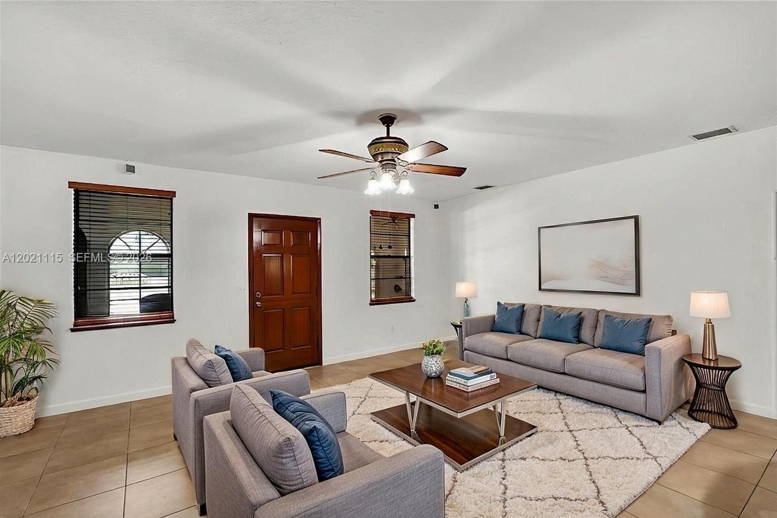 2024 Alton Rd Miami Beach, FL 33140
