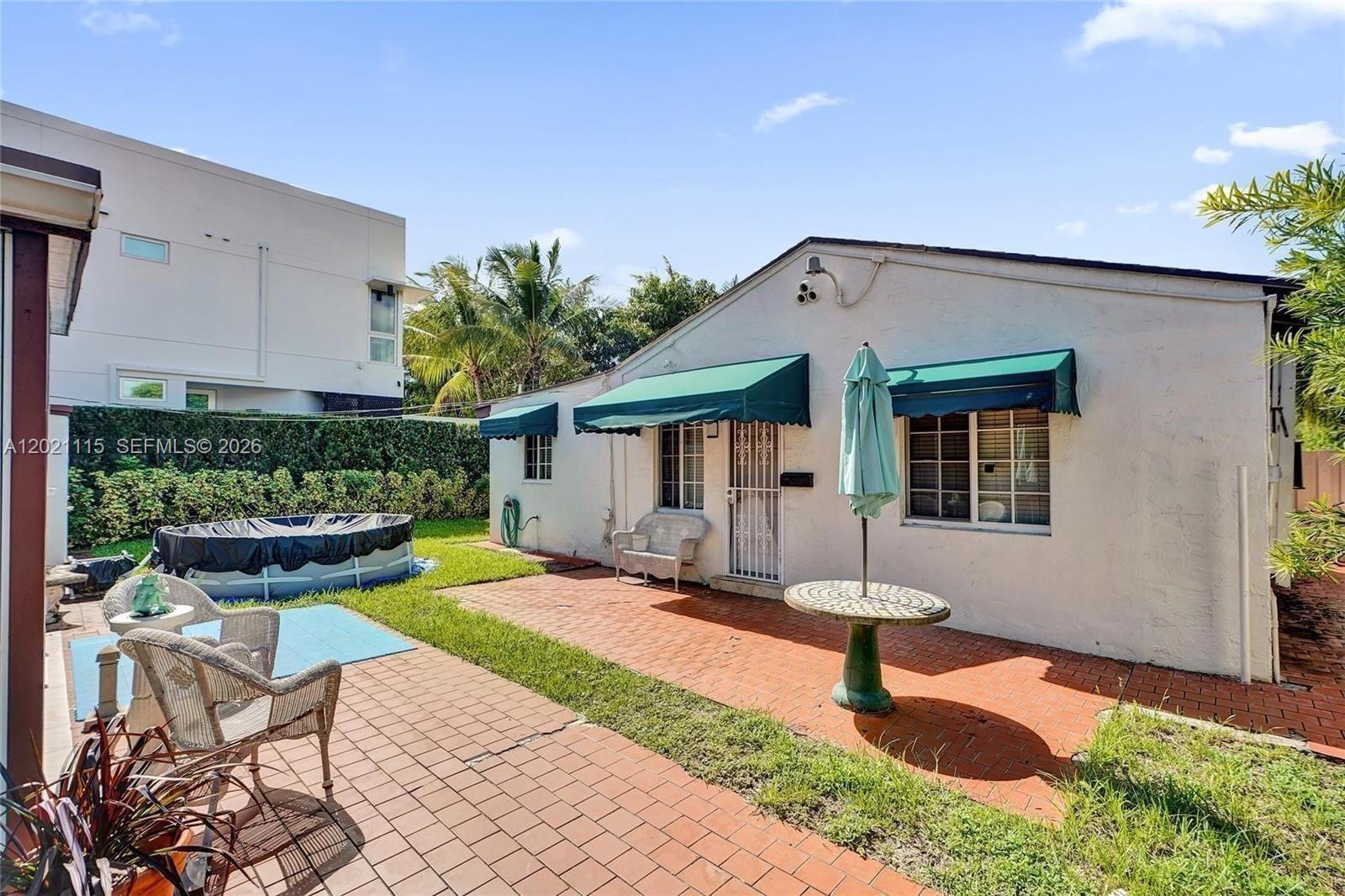 2024 Alton Rd Miami Beach, FL 33140