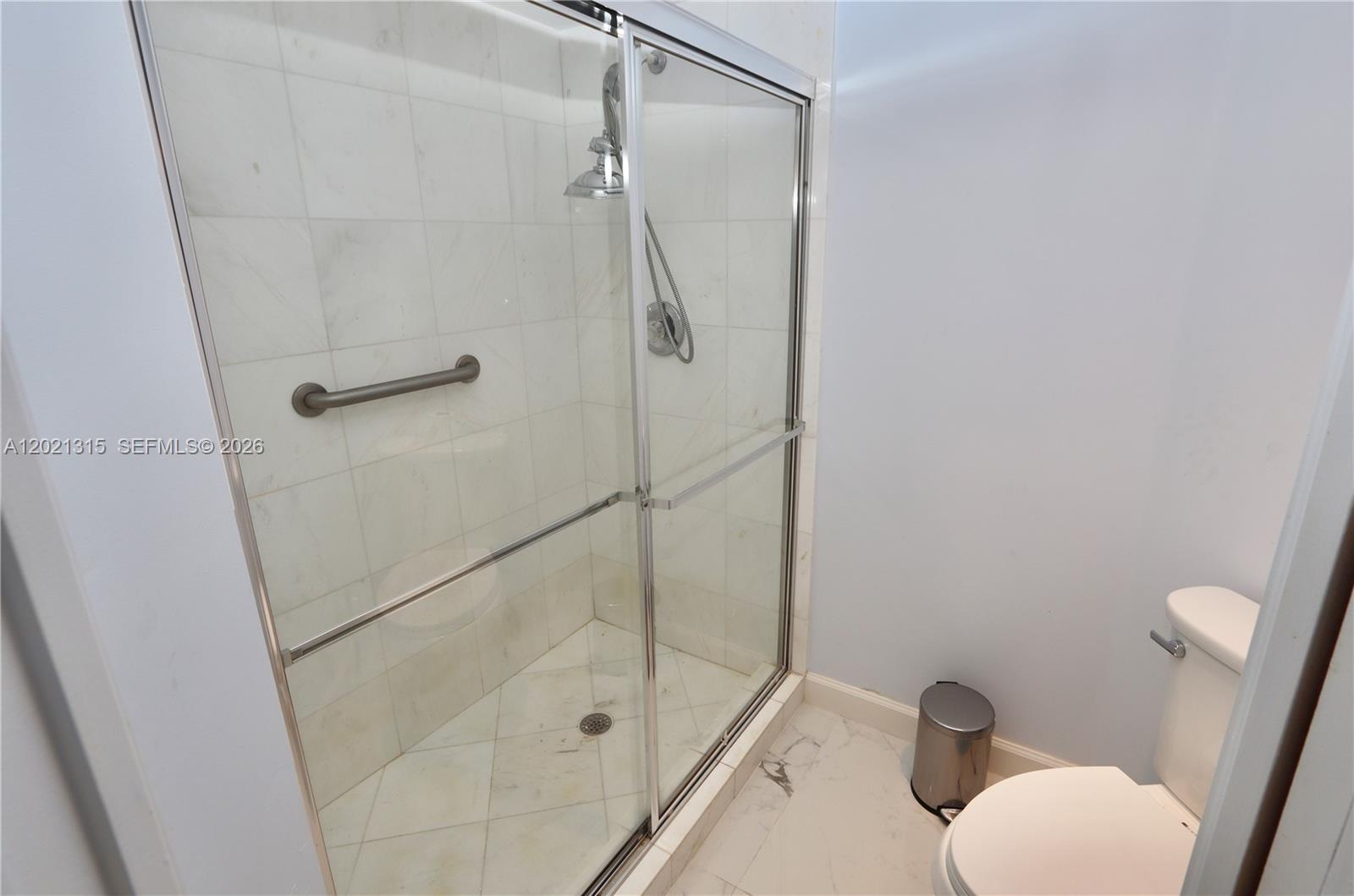 3530 Mystic Pointe Dr #2510 Aventura, FL 33180