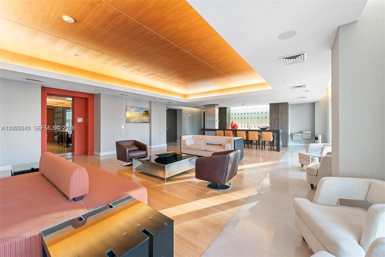 500 Brickell Ave #4102 Miami, FL 33131