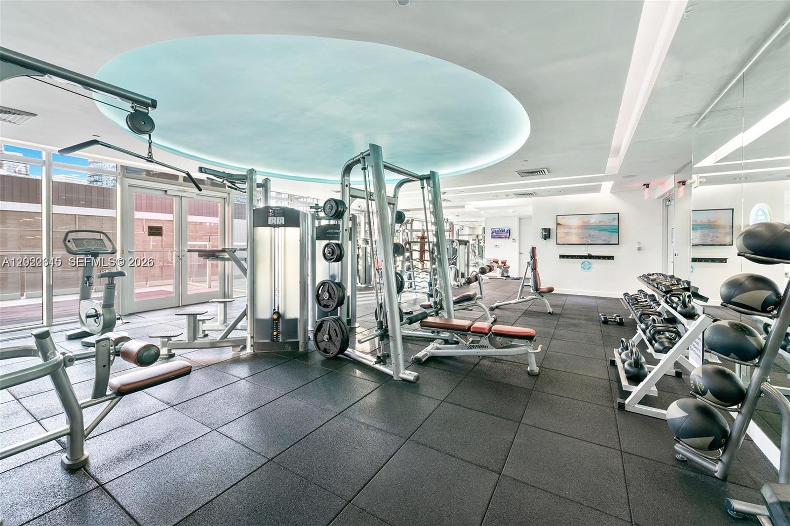500 Brickell Ave #4102 Miami, FL 33131