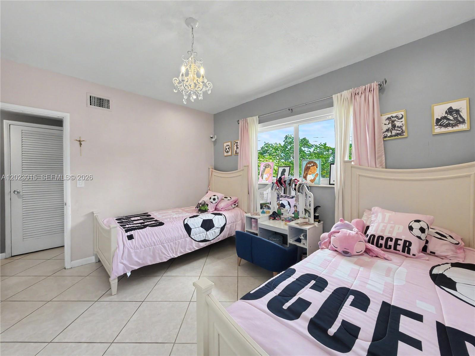 8331 SW 100th St Miami, FL 33156
