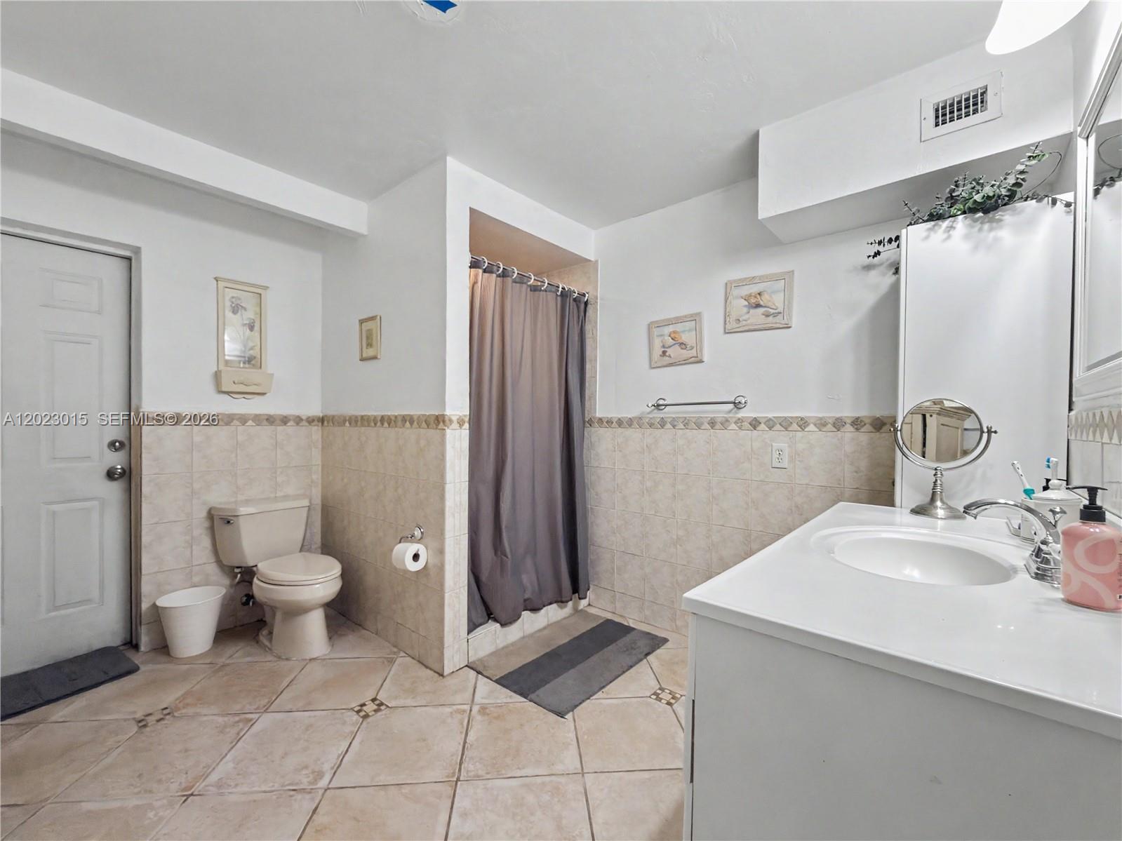 8331 SW 100th St Miami, FL 33156