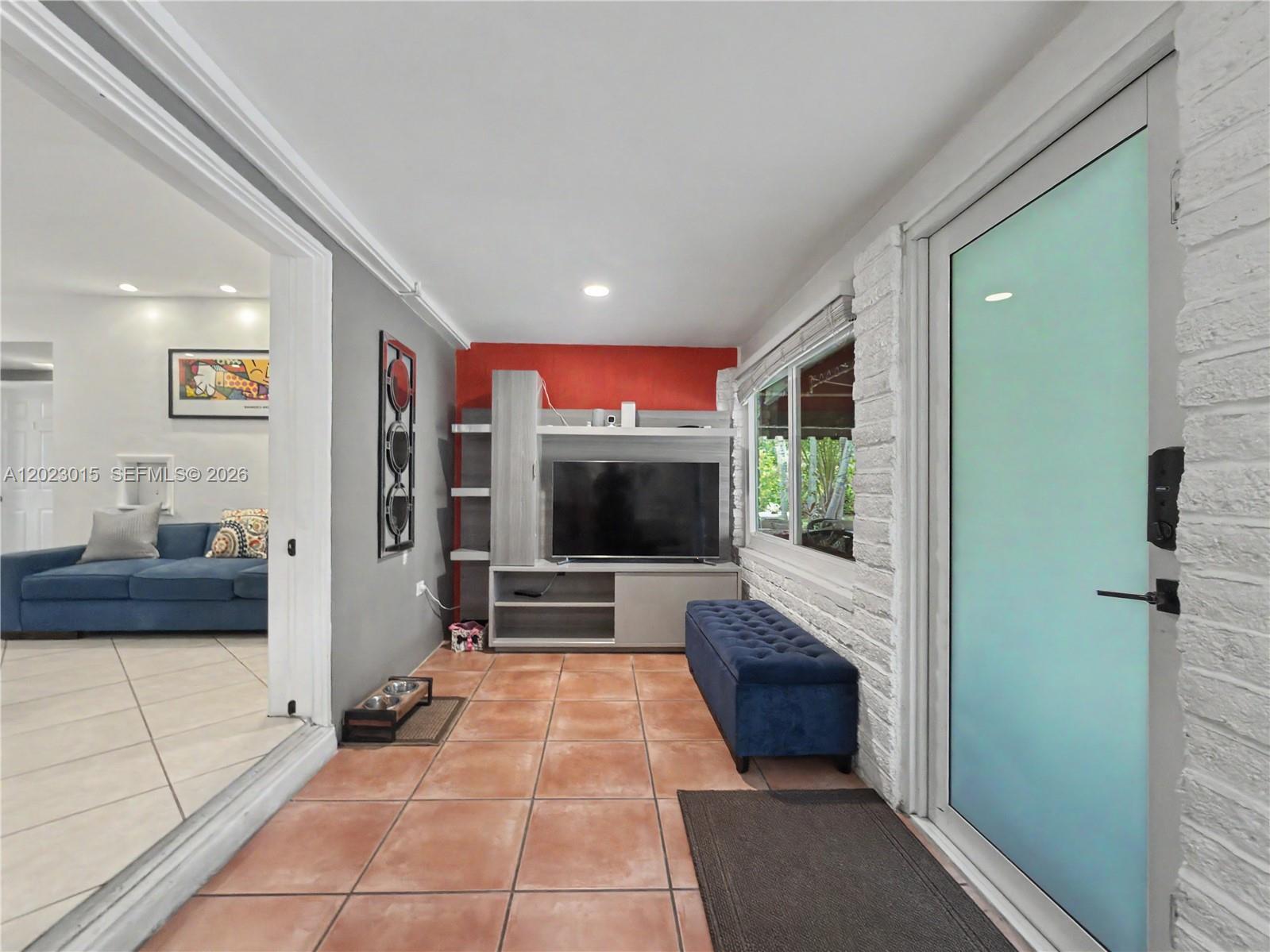 8331 SW 100th St Miami, FL 33156