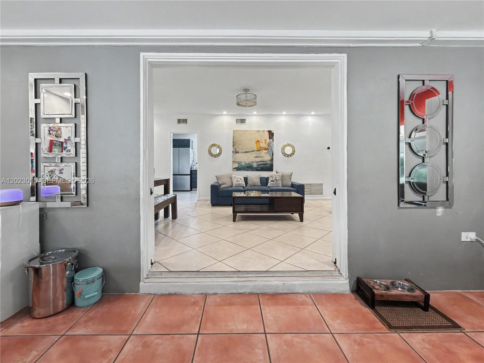8331 SW 100th St Miami, FL 33156