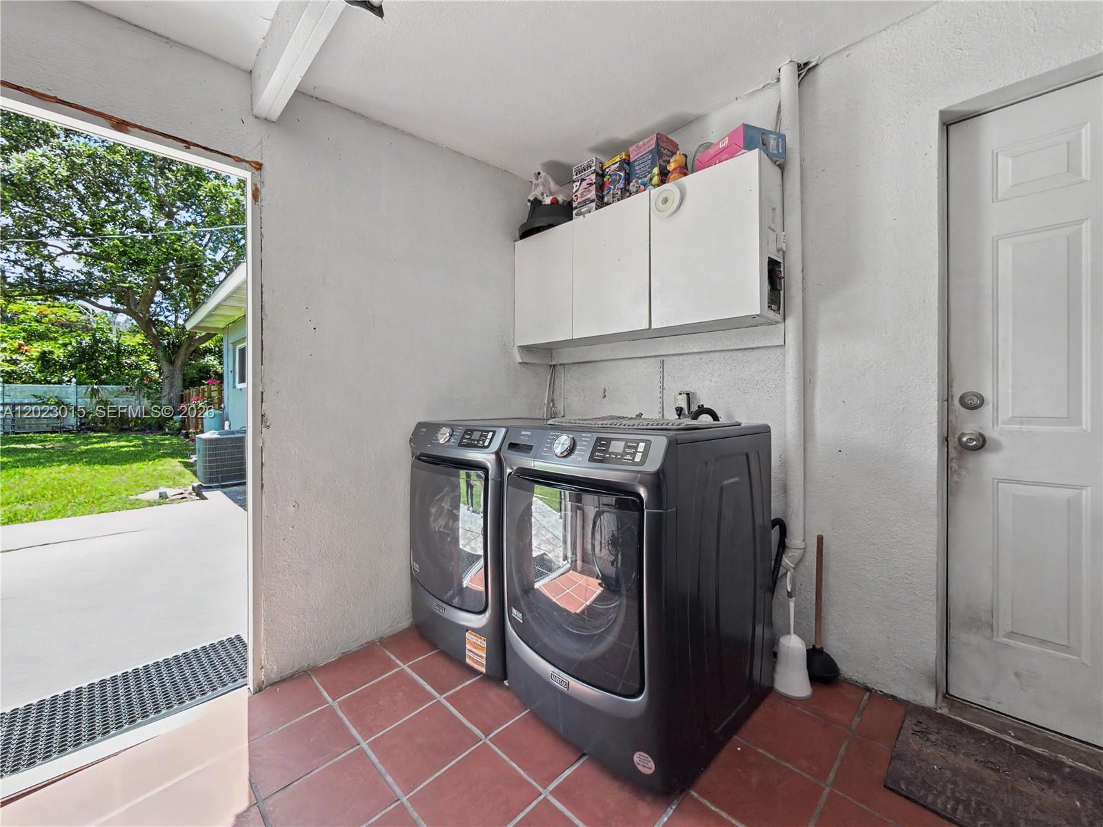 8331 SW 100th St Miami, FL 33156
