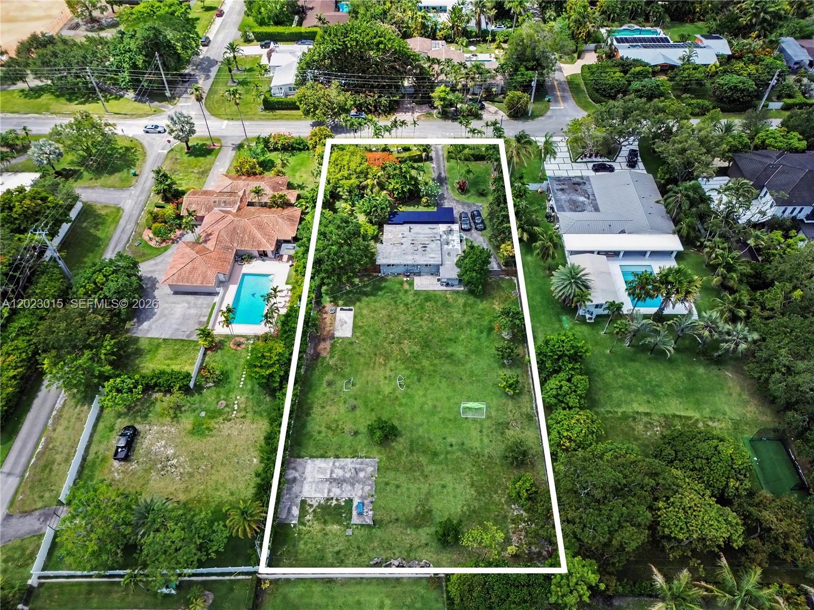 8331 SW 100th St Miami, FL 33156