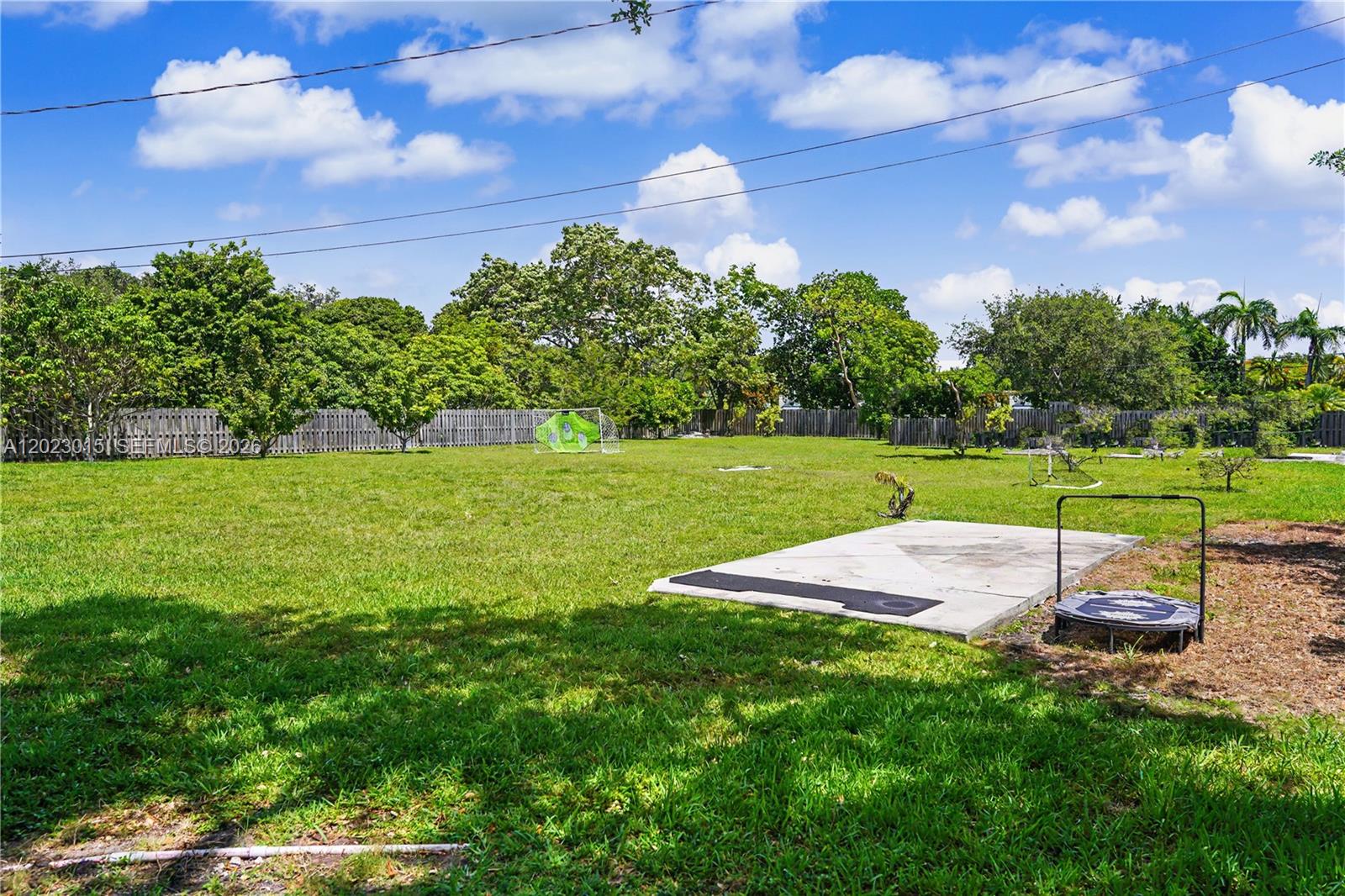 8331 SW 100th St Miami, FL 33156