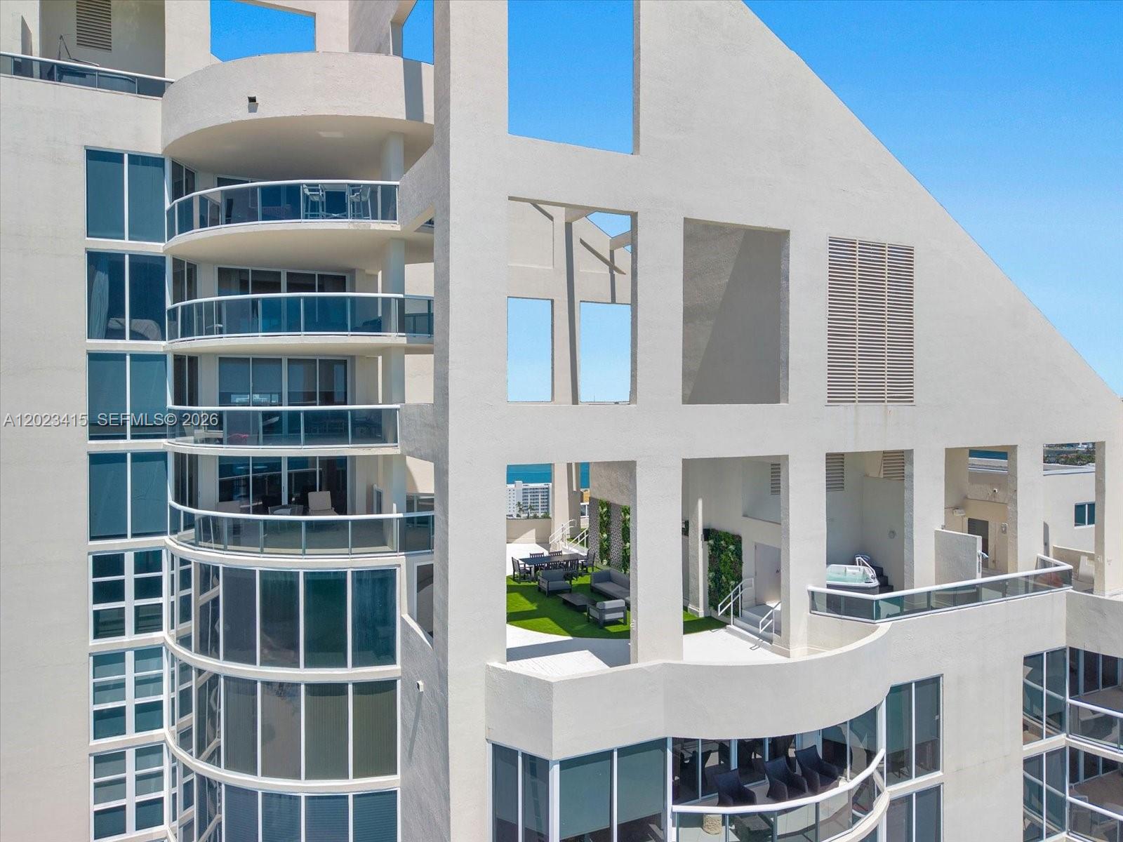 17555 Collins Ave #3204 Sunny Isles Beach, FL 33160