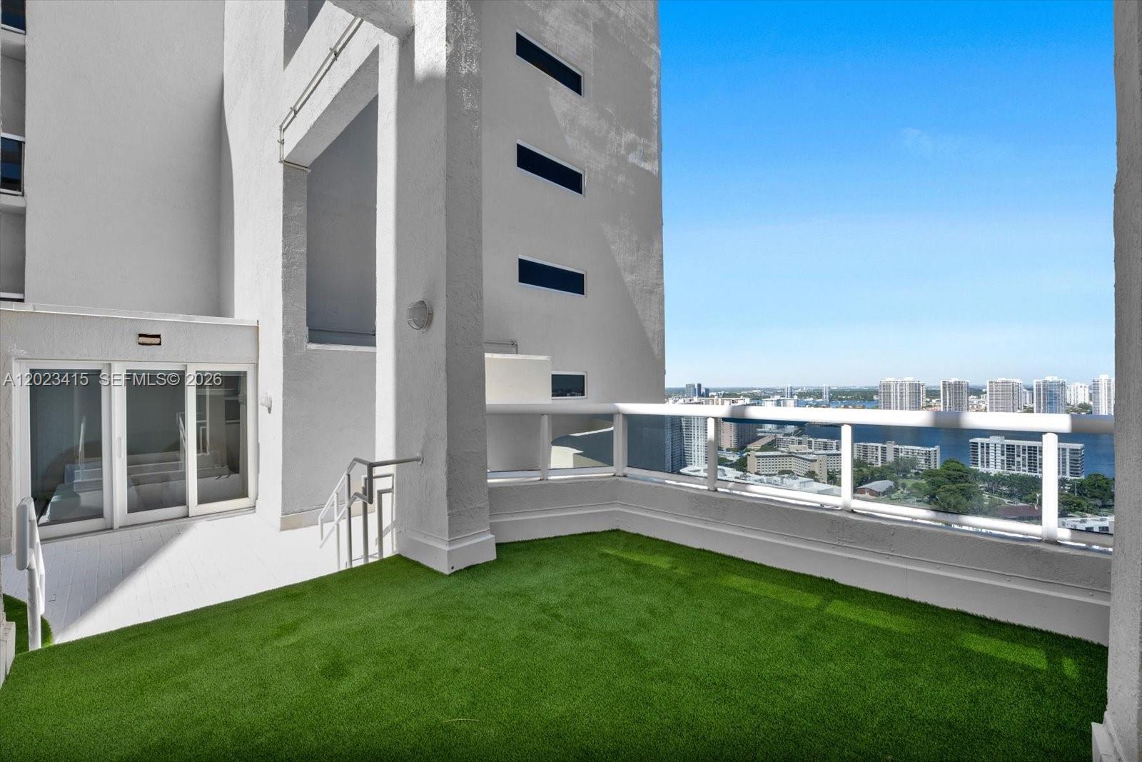 17555 Collins Ave #3204 Sunny Isles Beach, FL 33160