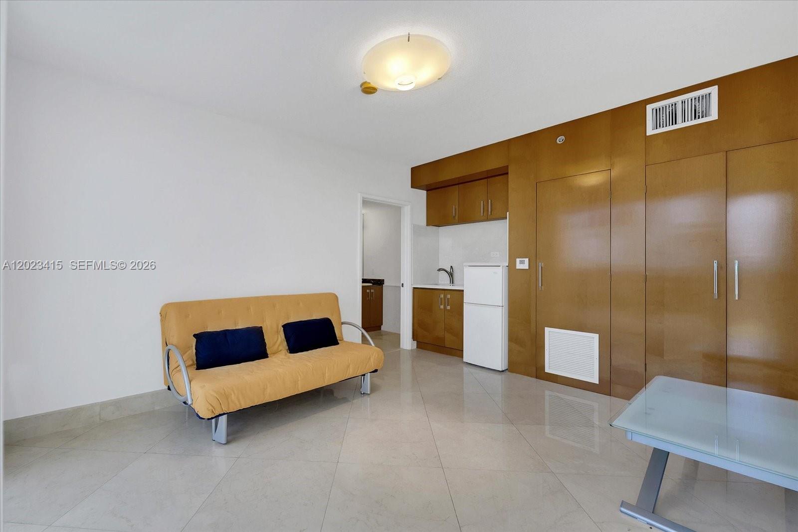 17555 Collins Ave #3204 Sunny Isles Beach, FL 33160
