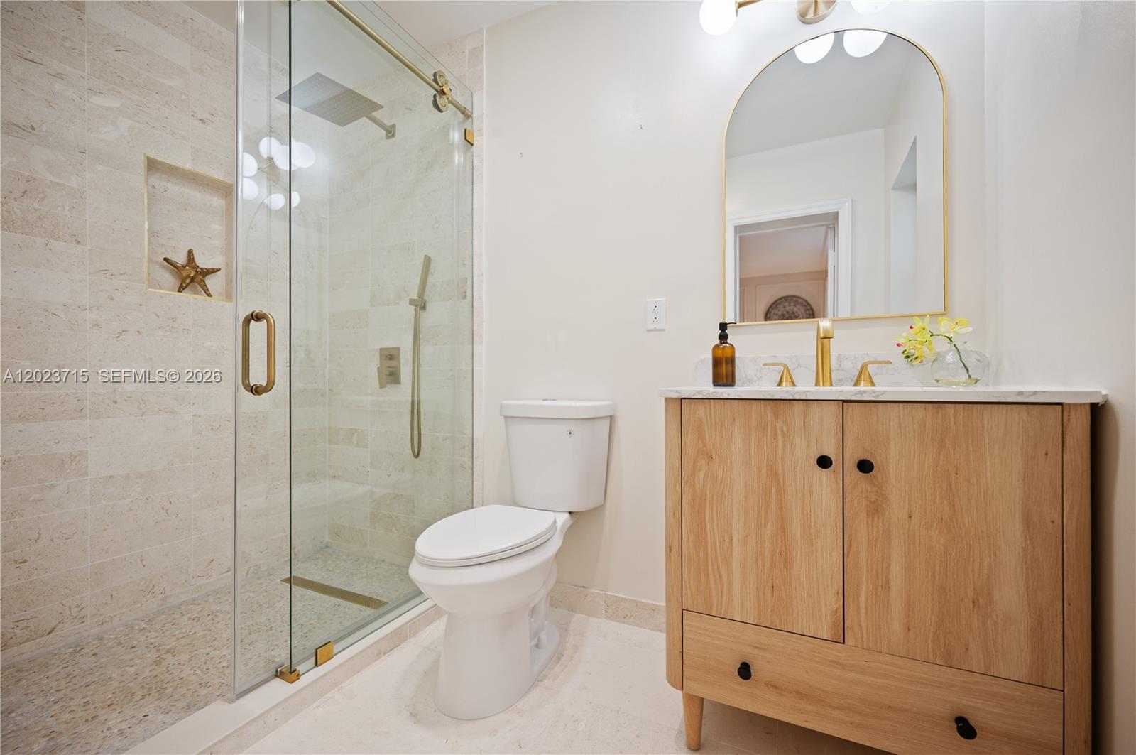 4220 SW 14th St Miami, FL 33134
