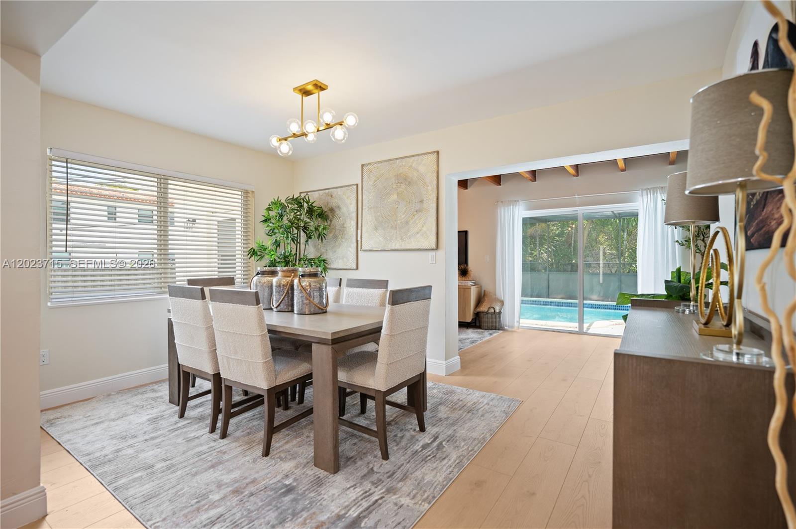 4220 SW 14th St Miami, FL 33134