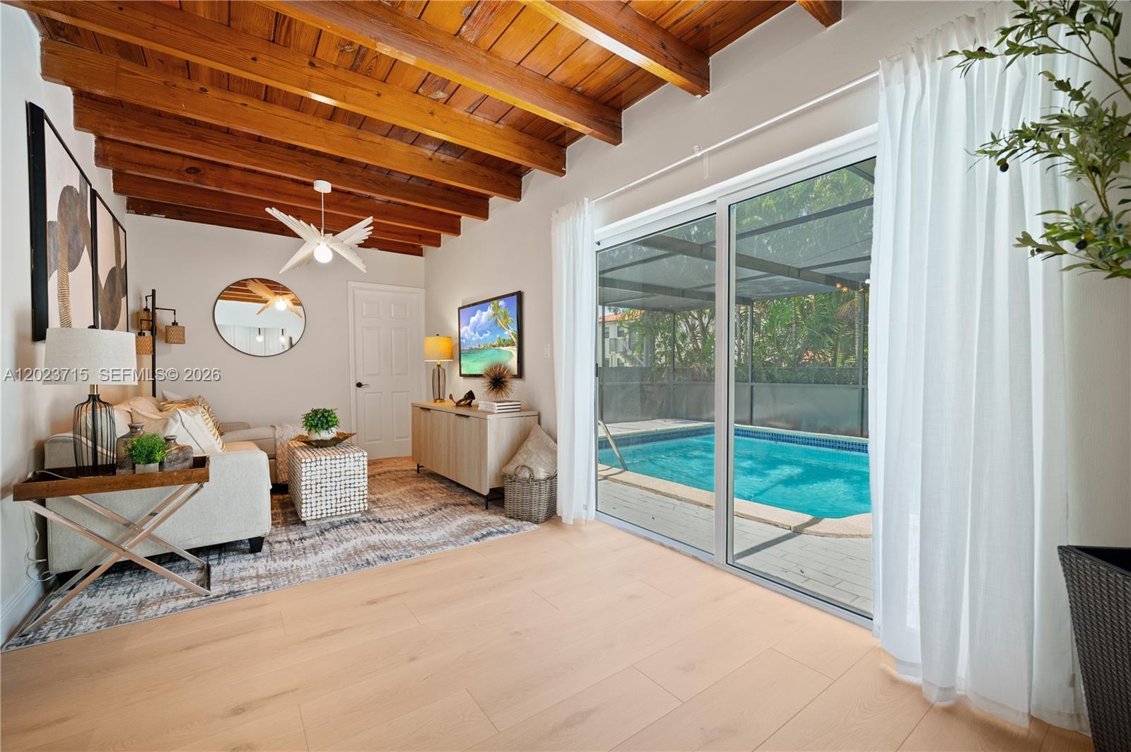 4220 SW 14th St Miami, FL 33134