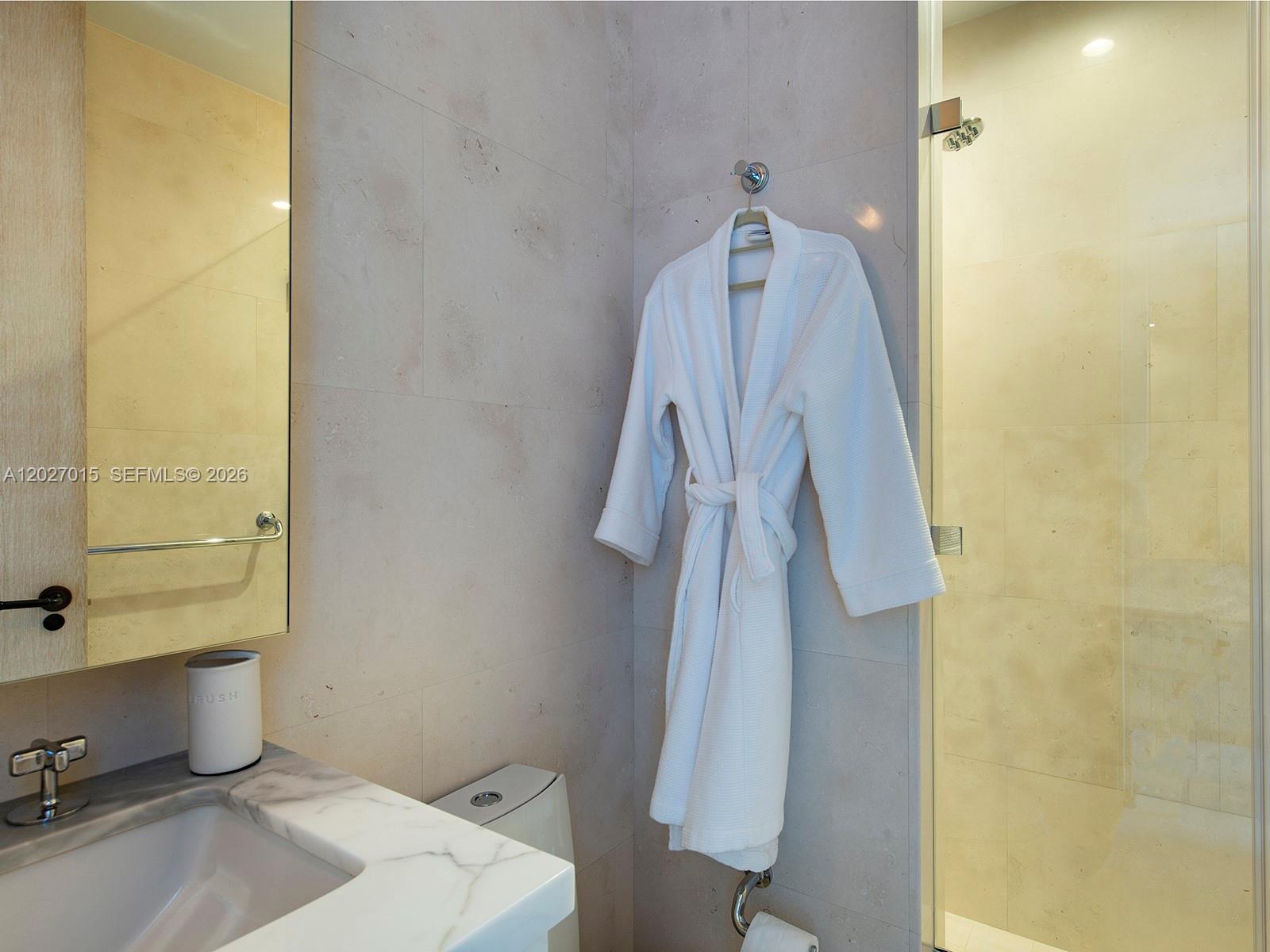 100 S Pointe Dr #3407 Miami Beach, FL 33139