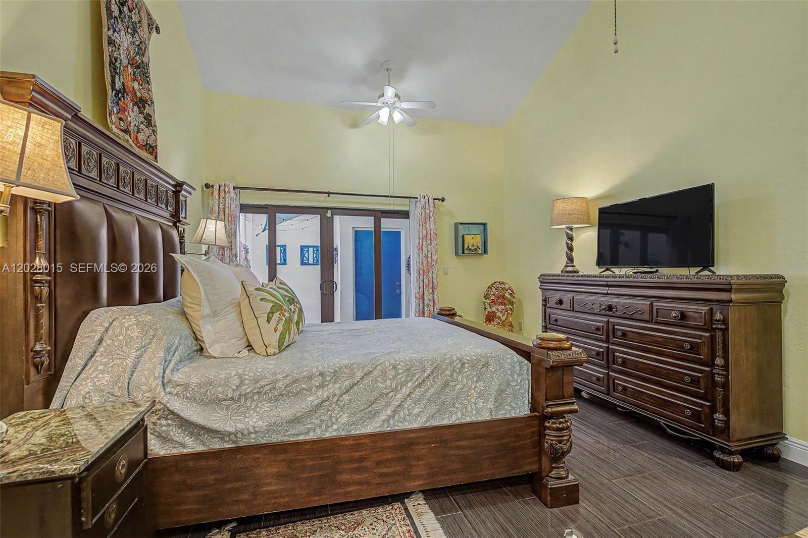 6671 SW 70th Ter #20 South Miami, FL 33143