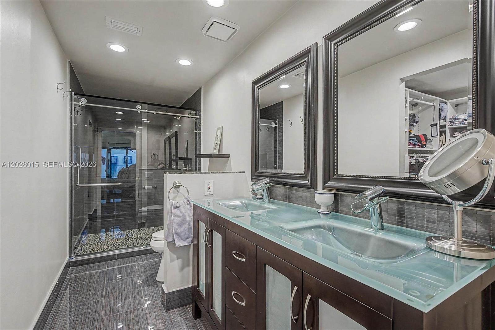 6671 SW 70th Ter #20 South Miami, FL 33143