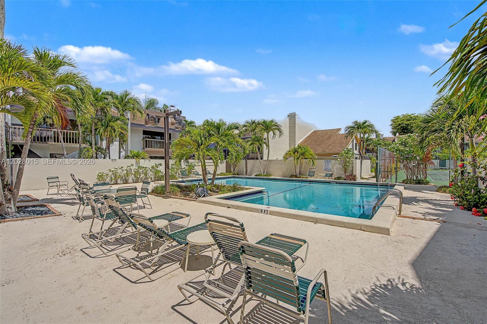 6671 SW 70th Ter #20 South Miami, FL 33143