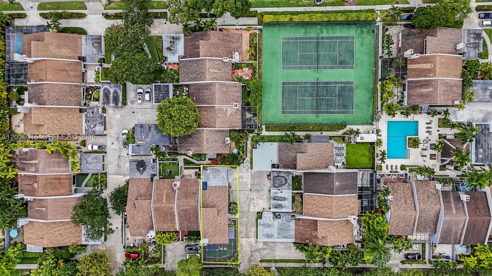 6671 SW 70th Ter #20 South Miami, FL 33143